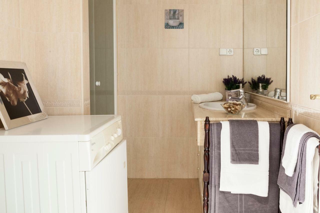 Elegante Piso Junto Al Museo Del Prado Apartment Madrid Ngoại thất bức ảnh
